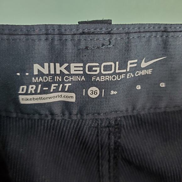 Nike Golf Men's Dri-Fit Cargo Shorts Size 36 - Picture 3 of 6
